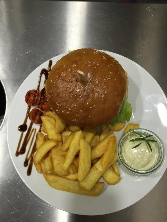 Polýgyros Klities Guest House מראה חיצוני תמונה